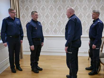 Zmiany w Komisariacie Policji w Strumieniu - uroczystość w ratuszu